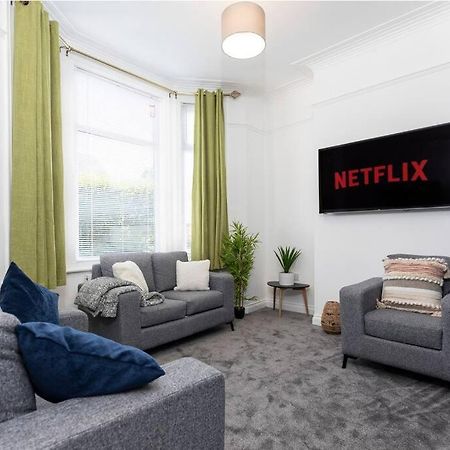 5 Double Bedrooms With Ensuites - Teesside House Tsac Redcar Exterior foto